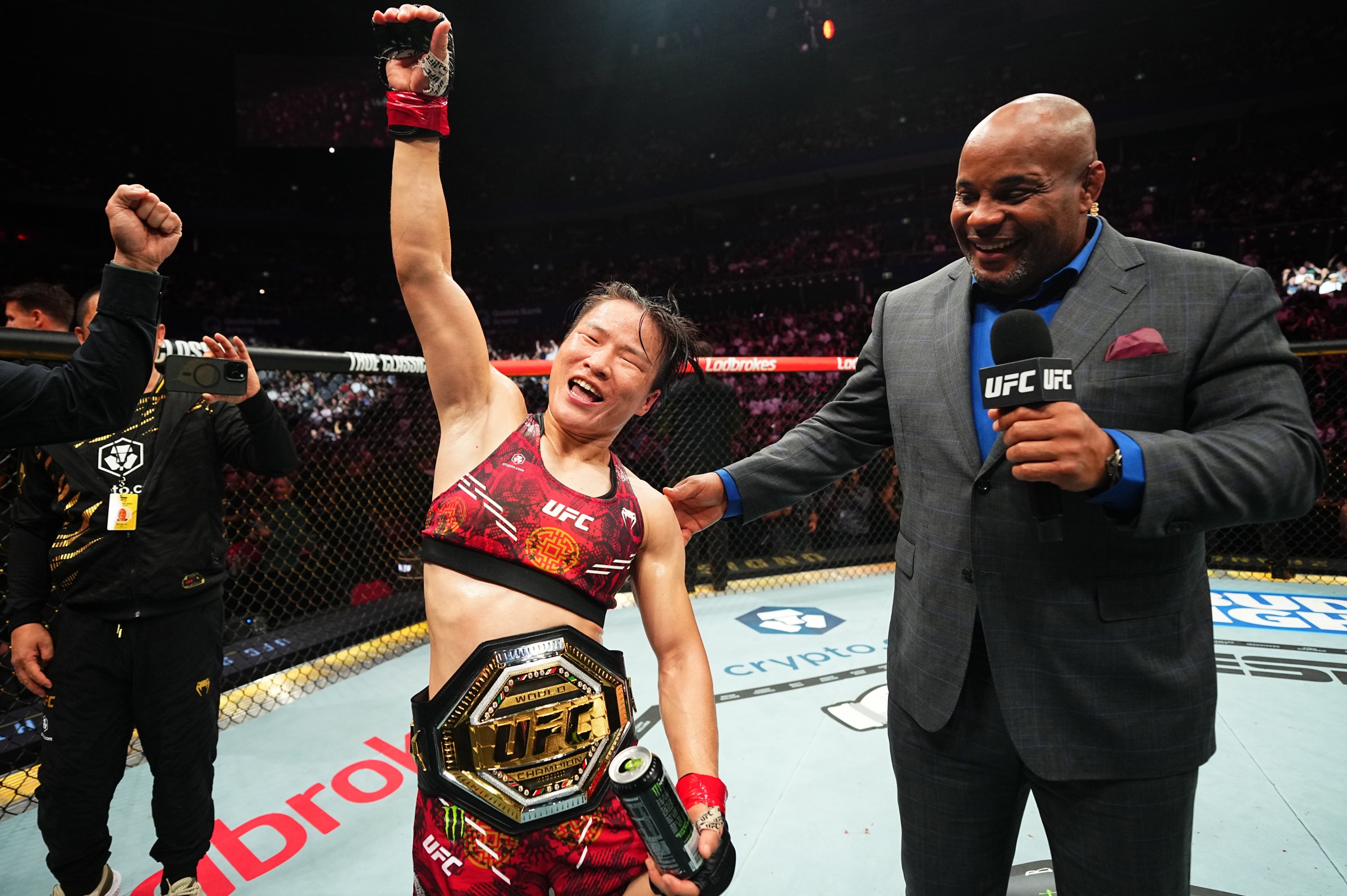 MMA Pound-for-Pound Rankings: Zhang Weili regains No. 1 spot from Valentina Shevchenko