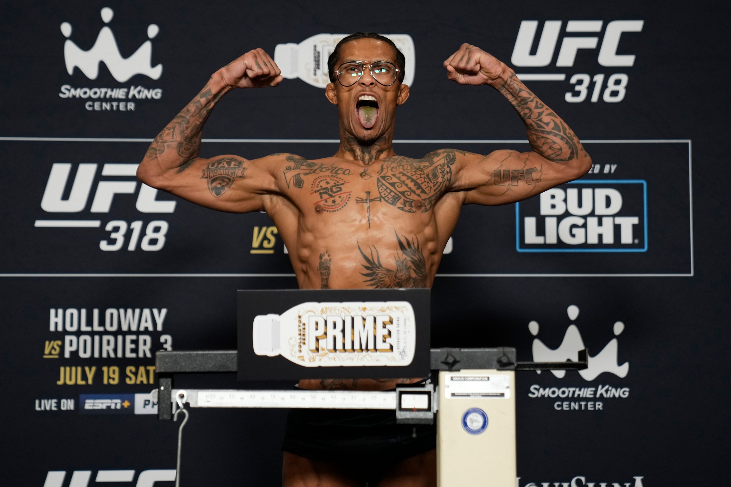 Morning Report: Vinicius Oliveira admits 50-pound weight cut from start of camp, plans move up after UFC title win