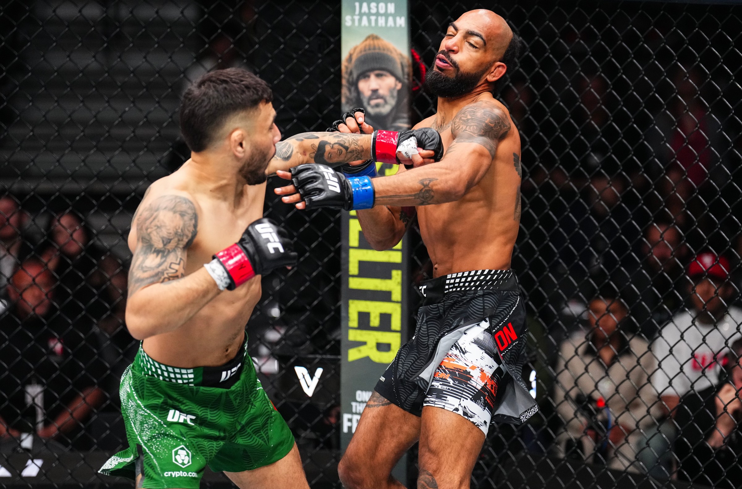 UFC 324 video: Alex Perez puts one-sided beatdown on Charles Johnson for fast knockout