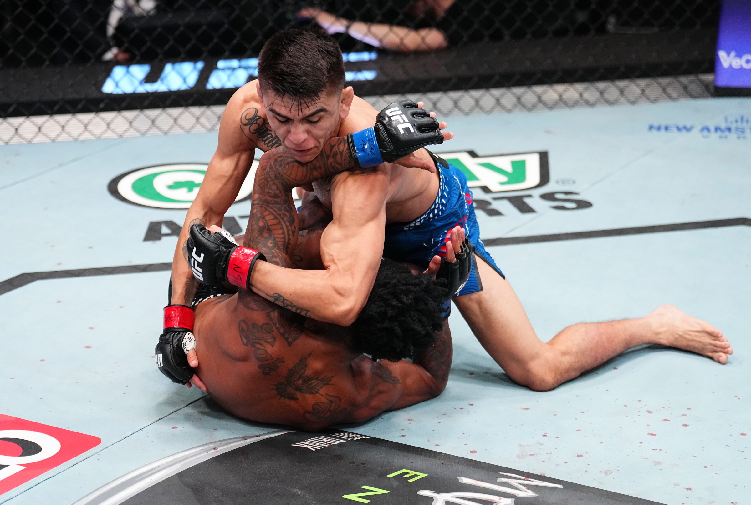 Mario Bautista calls for Cory Sandhagen next after tapping out Vinicius Oliveira in UFC Vegas 113 main event