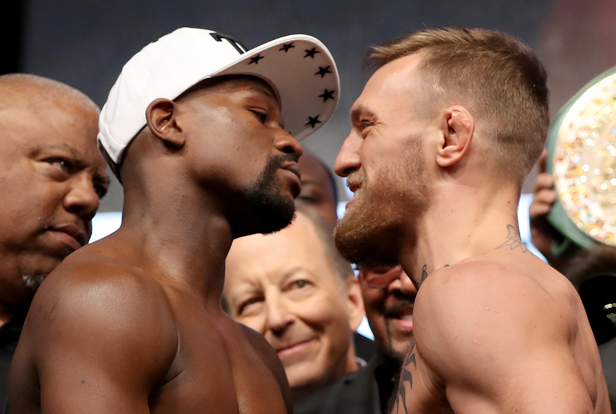 Floyd Mayweather files $340M lawsuit against Showtime alleging missing earnings, including Conor McGregor fight